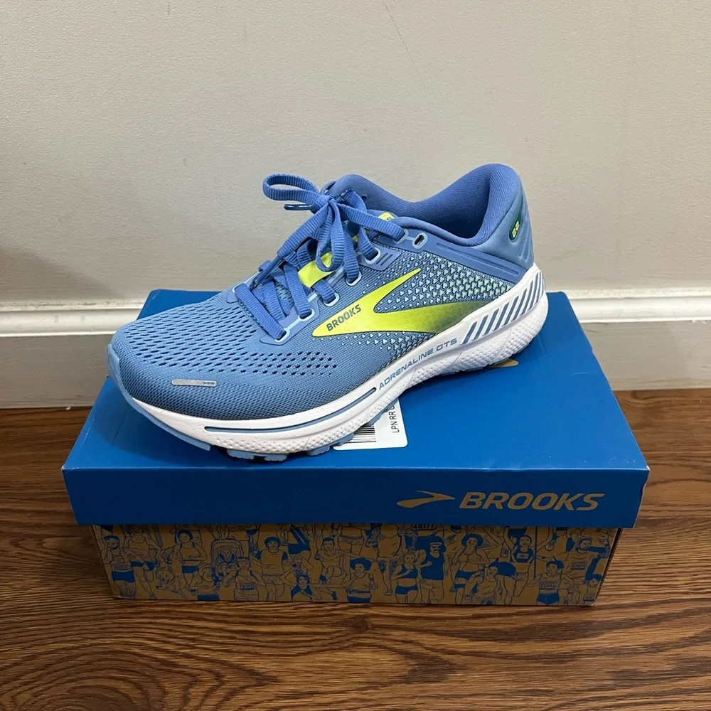 ONE LEFT SHOE Brooks Blue Adrenaline GTS 22 Sneaker Size 6 US